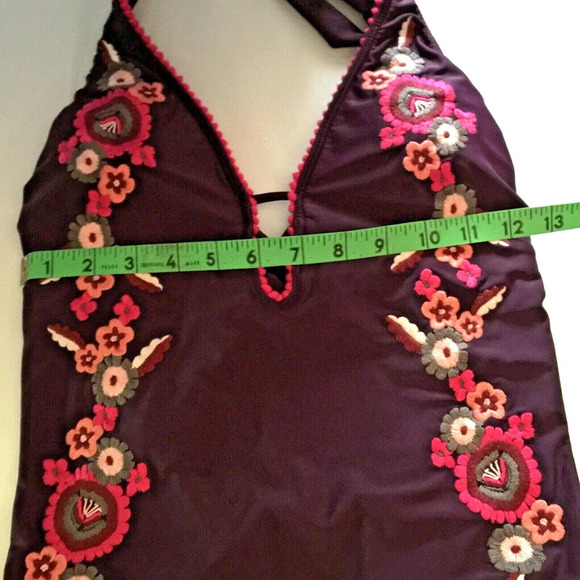 Venus Embroidered one piece Halter Burgundy women's size 6 swimsuit - Picture 6 of 9